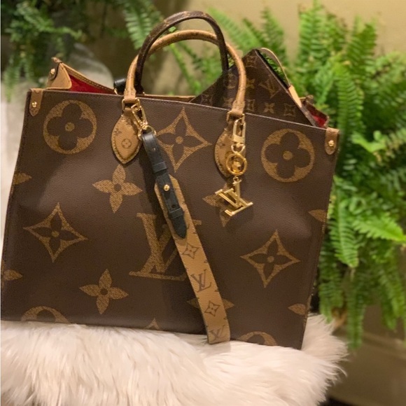 Louis Vuitton Handbags - 🔥LV up 🔥to 20% off 🔥 your “likes”TODAY